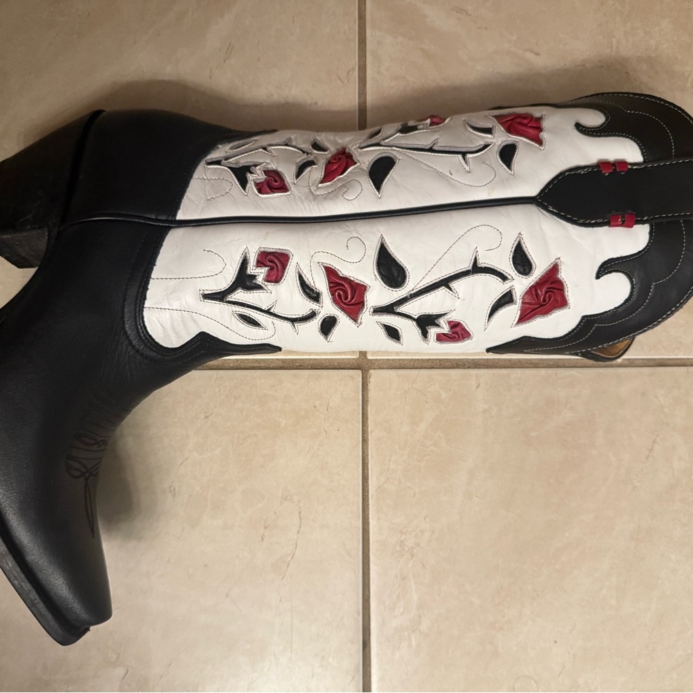 Idyllwind Women’s Rosey Black Western Boots- snip toe - Picture 11 of 12